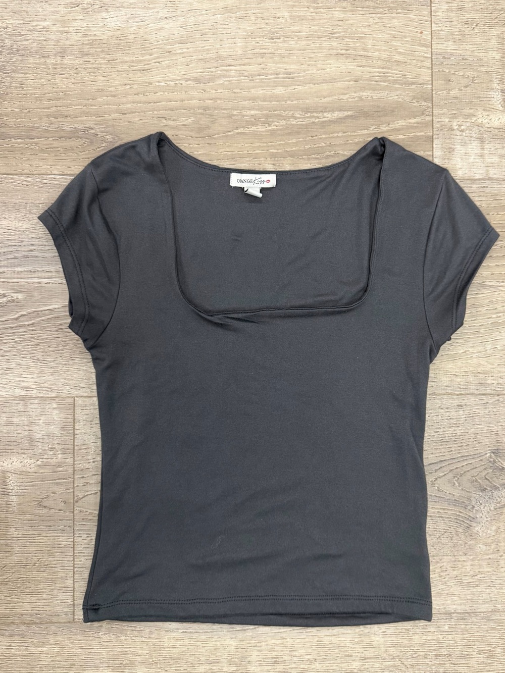 Chase + Chloe Black Square-Neck Short Sleeve Tee